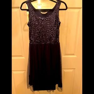 Girls sequin/tulle Dress